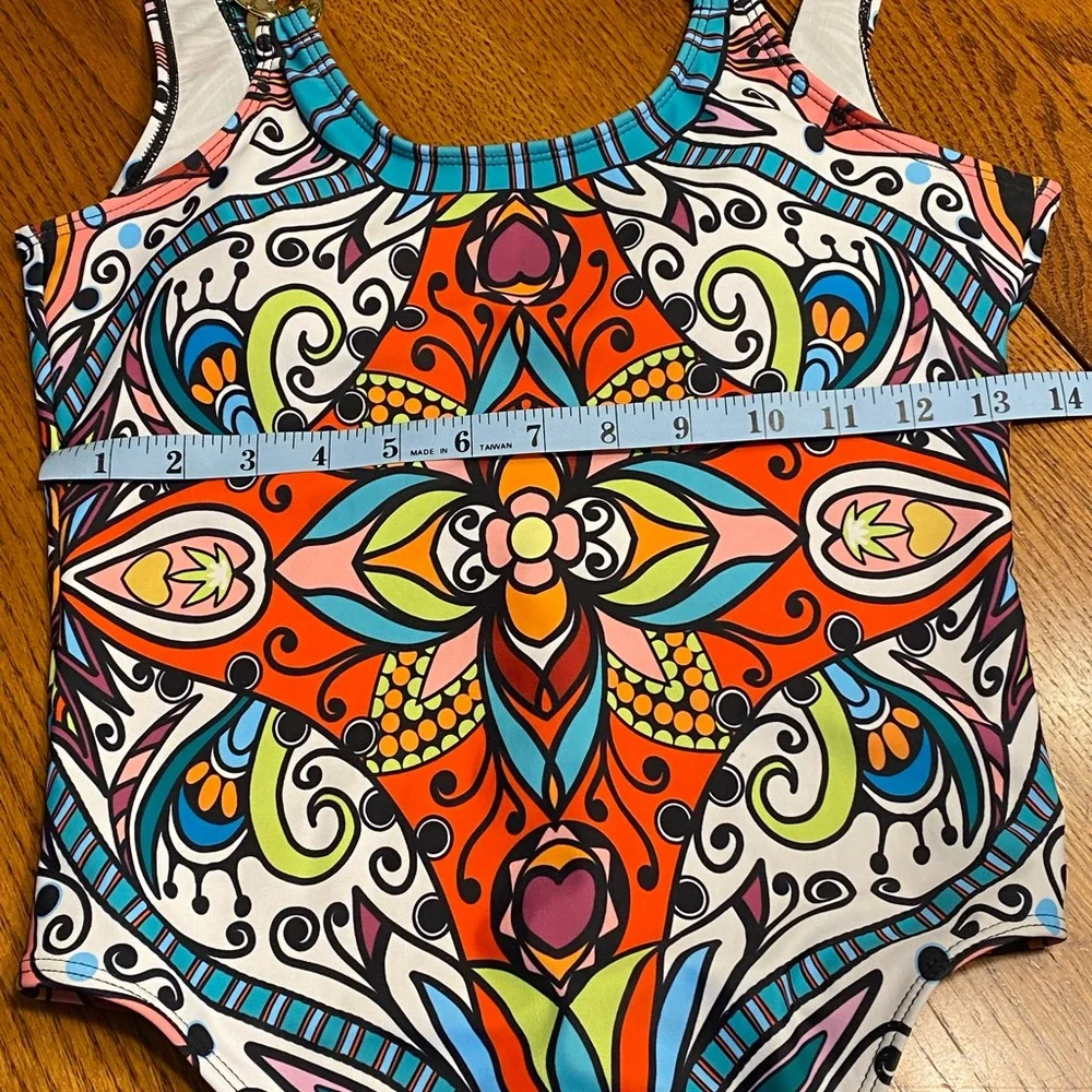 Colorful Chain Strap One Piece Swimsuit - Picture 4 of 16